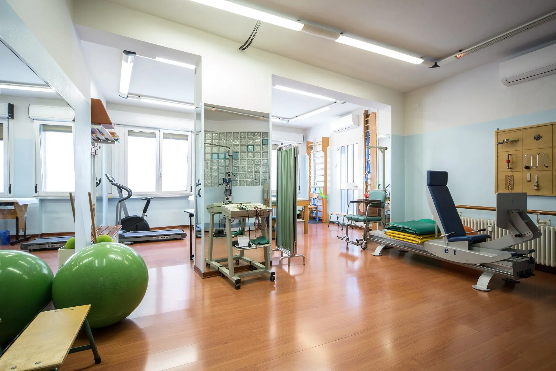 Palestra di fisioterapia e riabilitazione della struttura